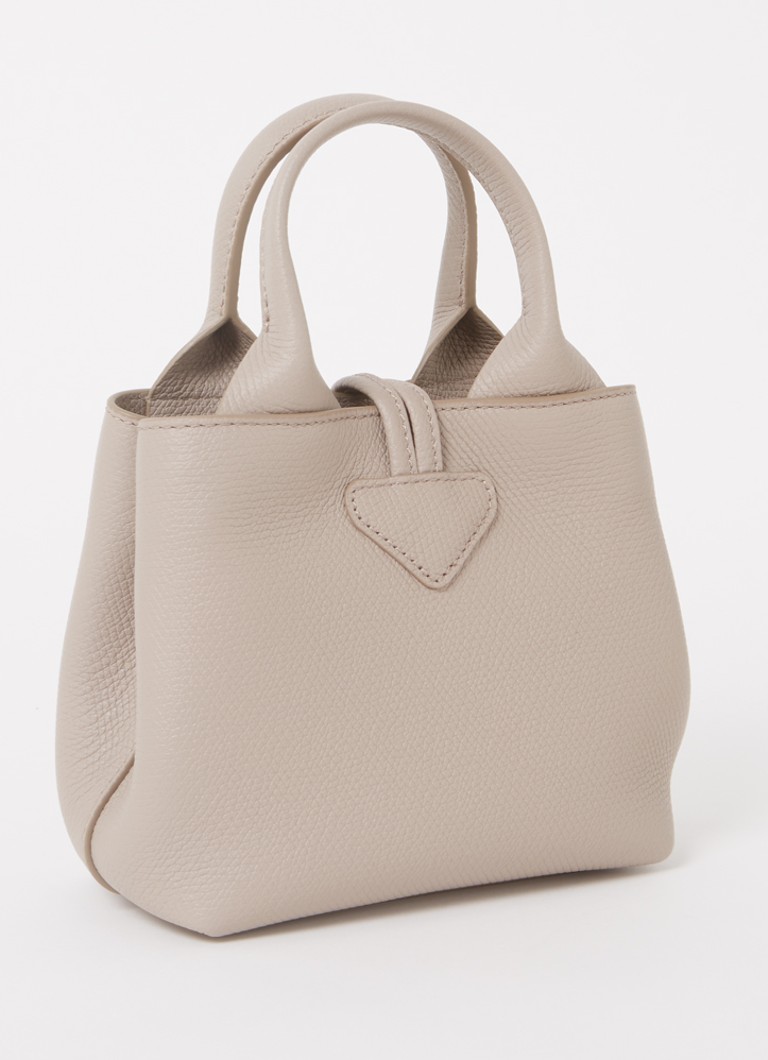 Bolsa Longchamp Le Roseau XS em couro com alça de ombro removível.