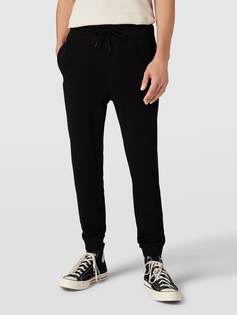 Sweatpants mit Label-Patch Modell 'Sestart' in schwarz