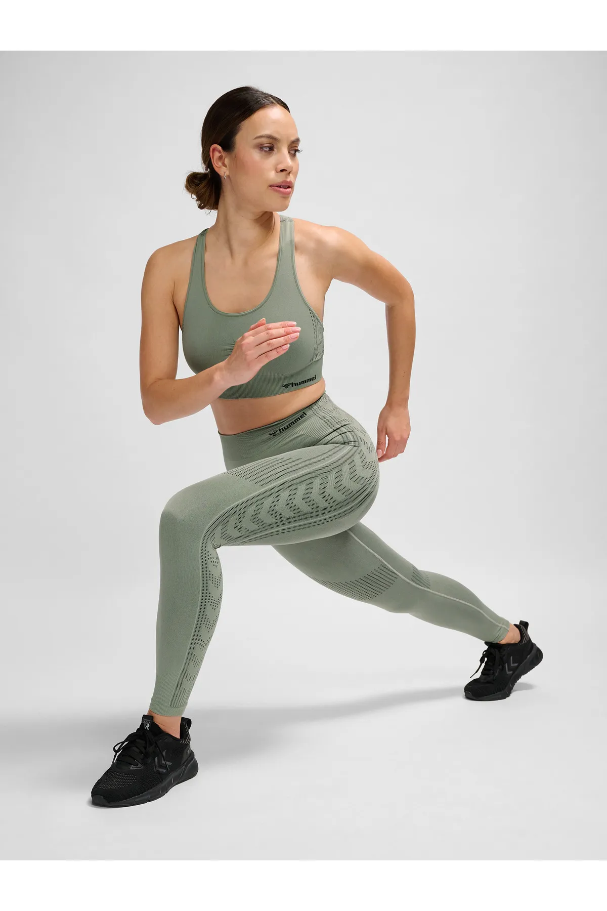 hummel  hmlFORMENDE NAHTLOSE MW-STRUMPFHOSE