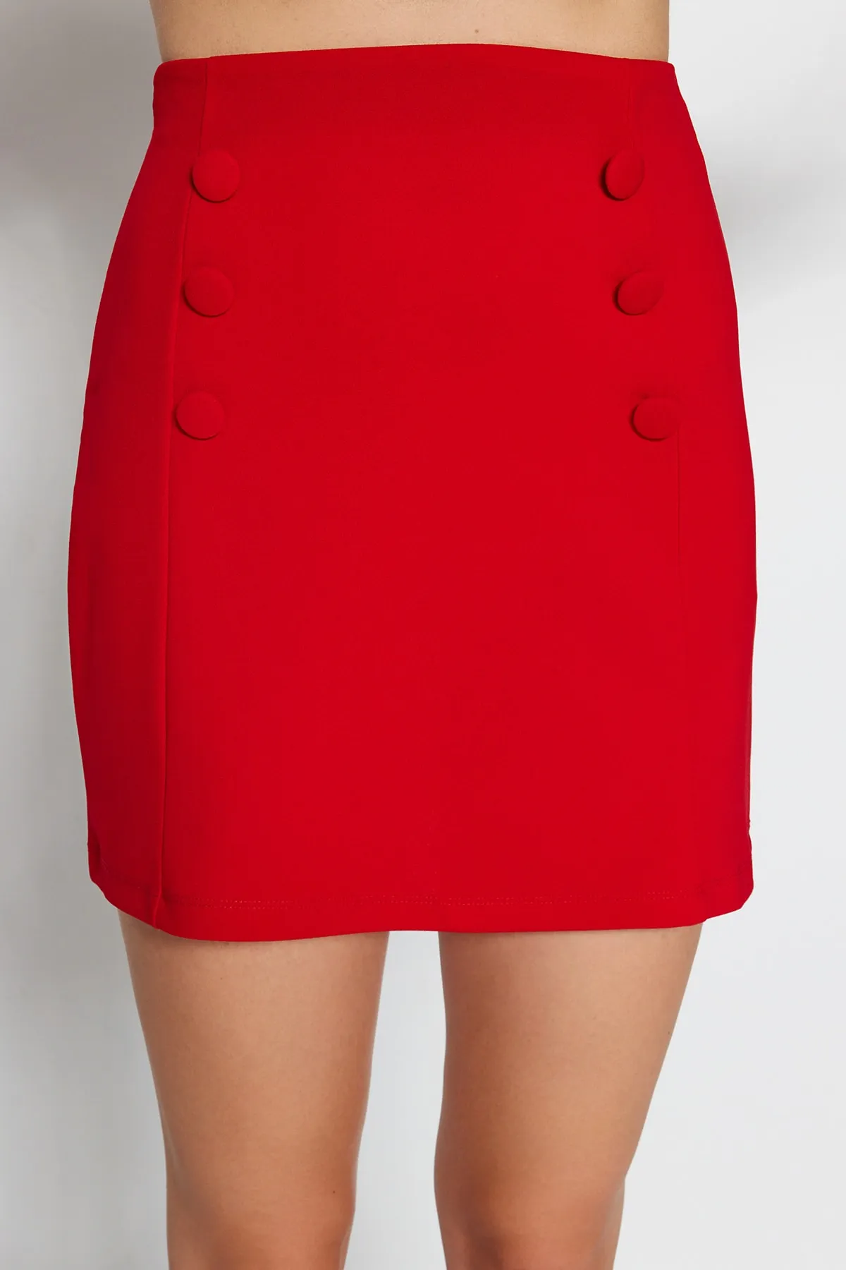 Trendyol Collection  Roter eleganter Crêpe-Mini-Bleistiftrock aus Stretch-Strick mit Knopfleiste TWOAW24ET00025