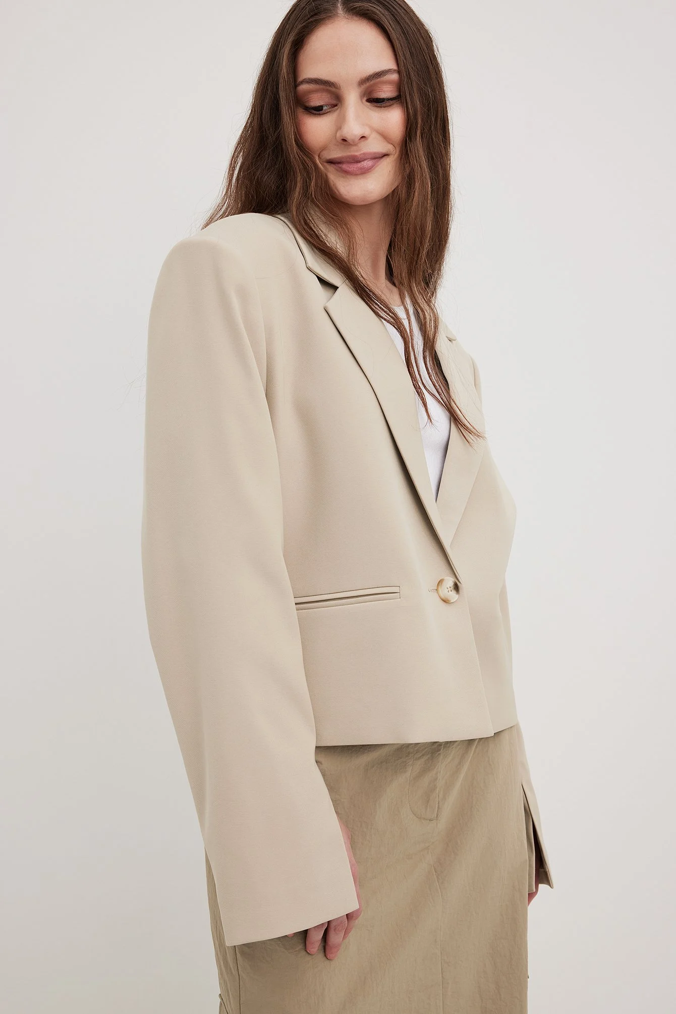Kurzer kastenförmiger Blazer mit Schlitzdetails