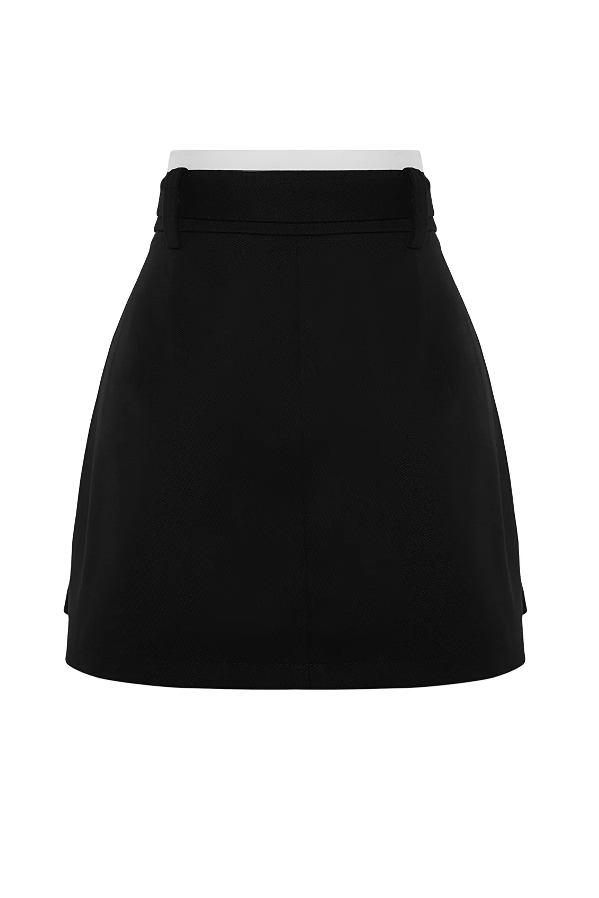 Trendyol Collection  Schwarzer plissierter Mini-Webrock mit Doppelgürteldetail TWOAW24ET00079