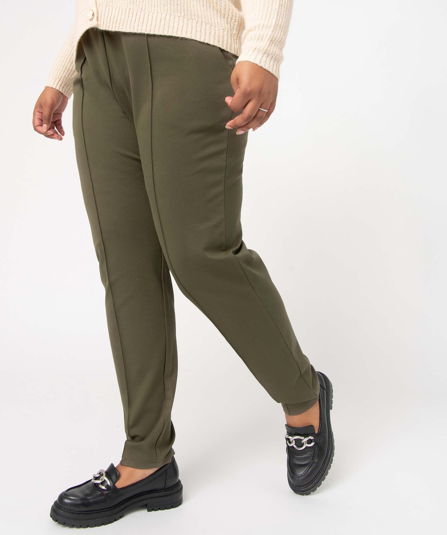 Pantalon femme grande taille avec couture sur l’avant kaki | GEMO