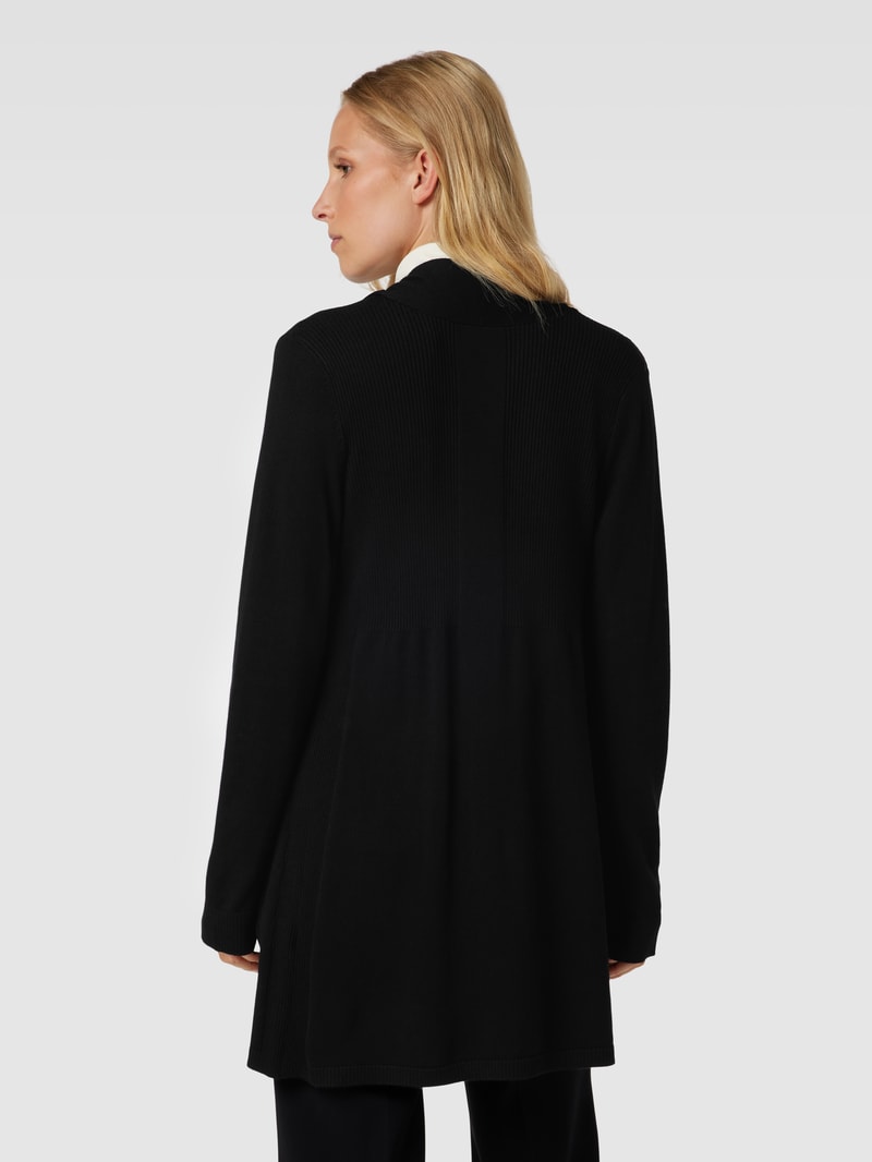 Strickjacke aus Viskose-Mix mit Eingrifftaschen in schwarz