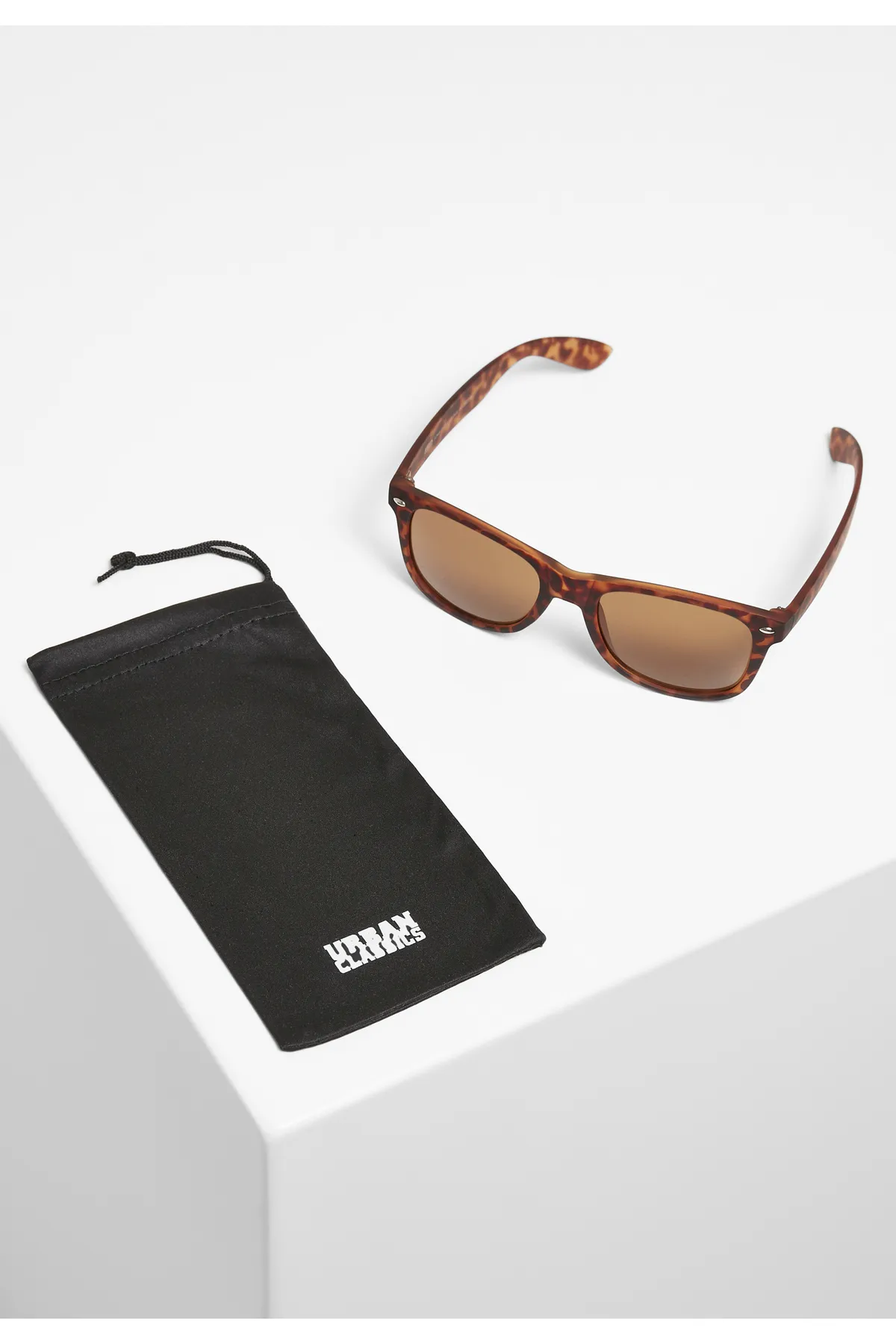 Urban Classics  Accessoires Sonnenbrillen Likoma UC