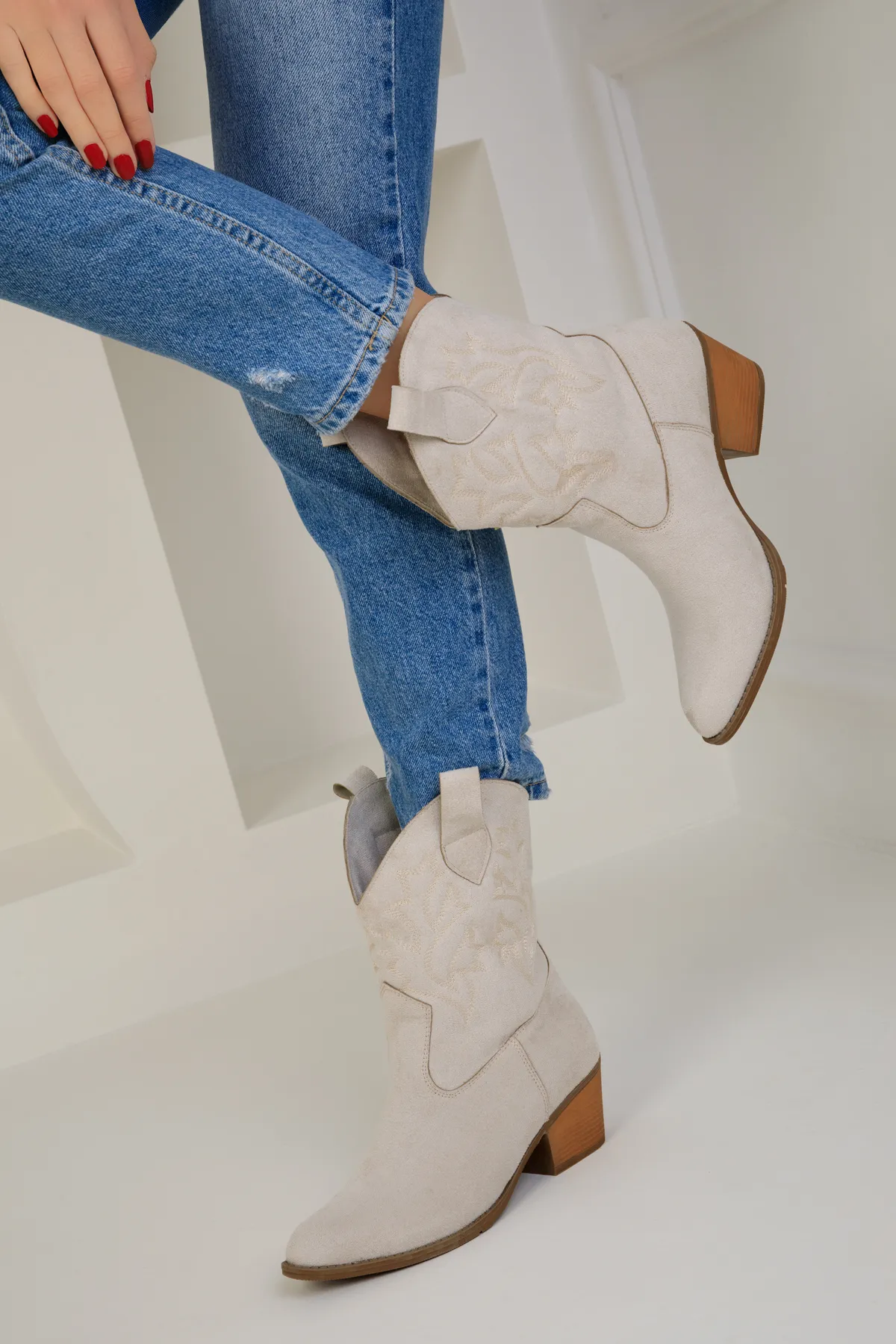 SOHO  Beige Wildlederstiefel & Stiefeletten für Damen 18682
