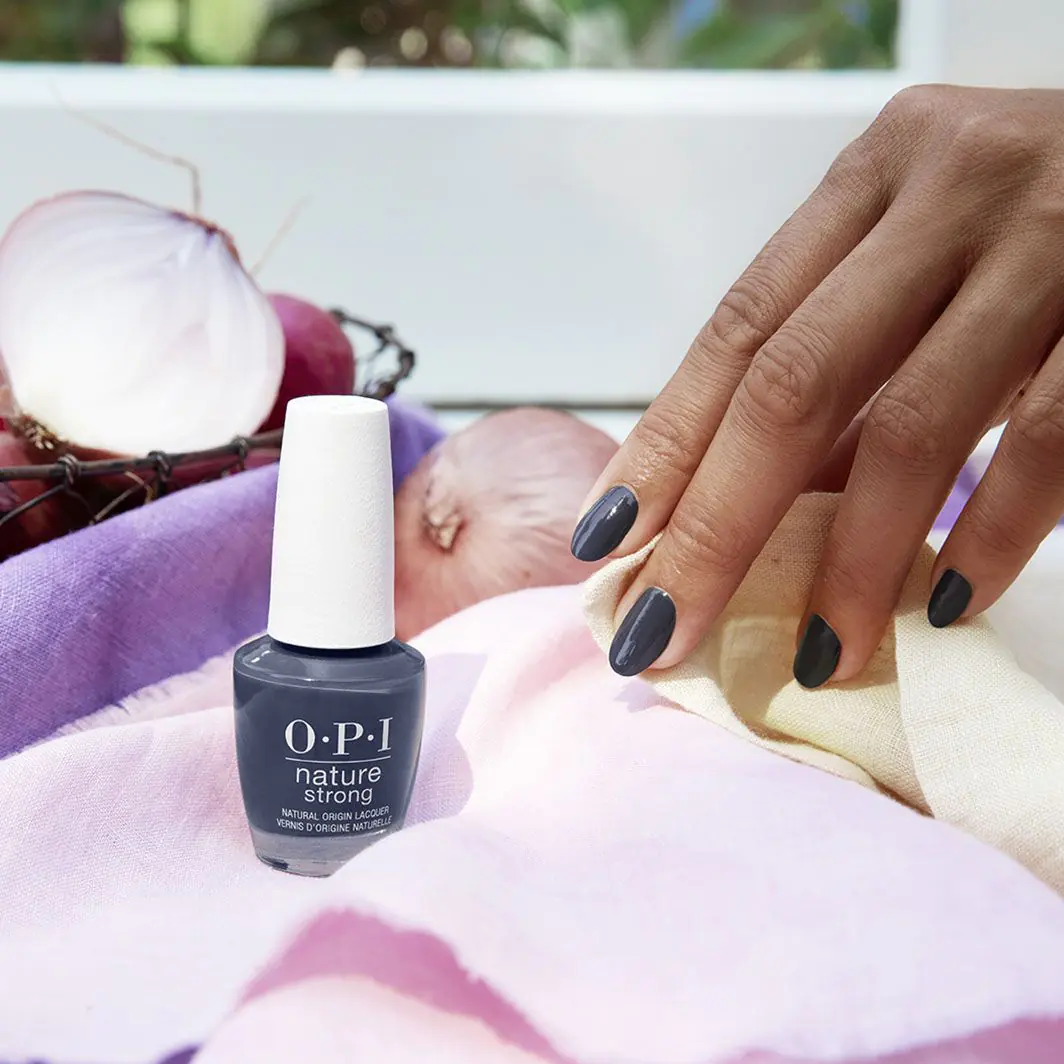 „Opi Nature“ stiprus nagų lakas „Force Of Failure“ 15 ml