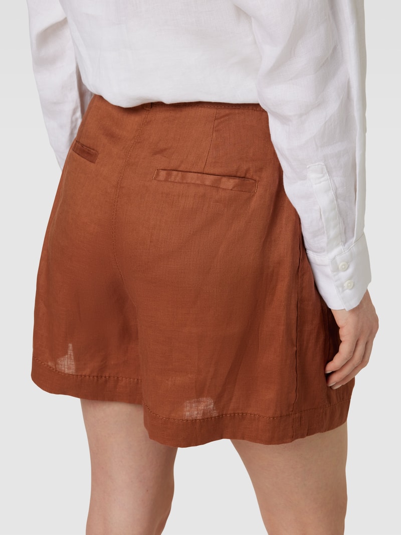 Leinenshorts mit fixierten Bundfalten Modell 'SVEZIA' in mittelbraun