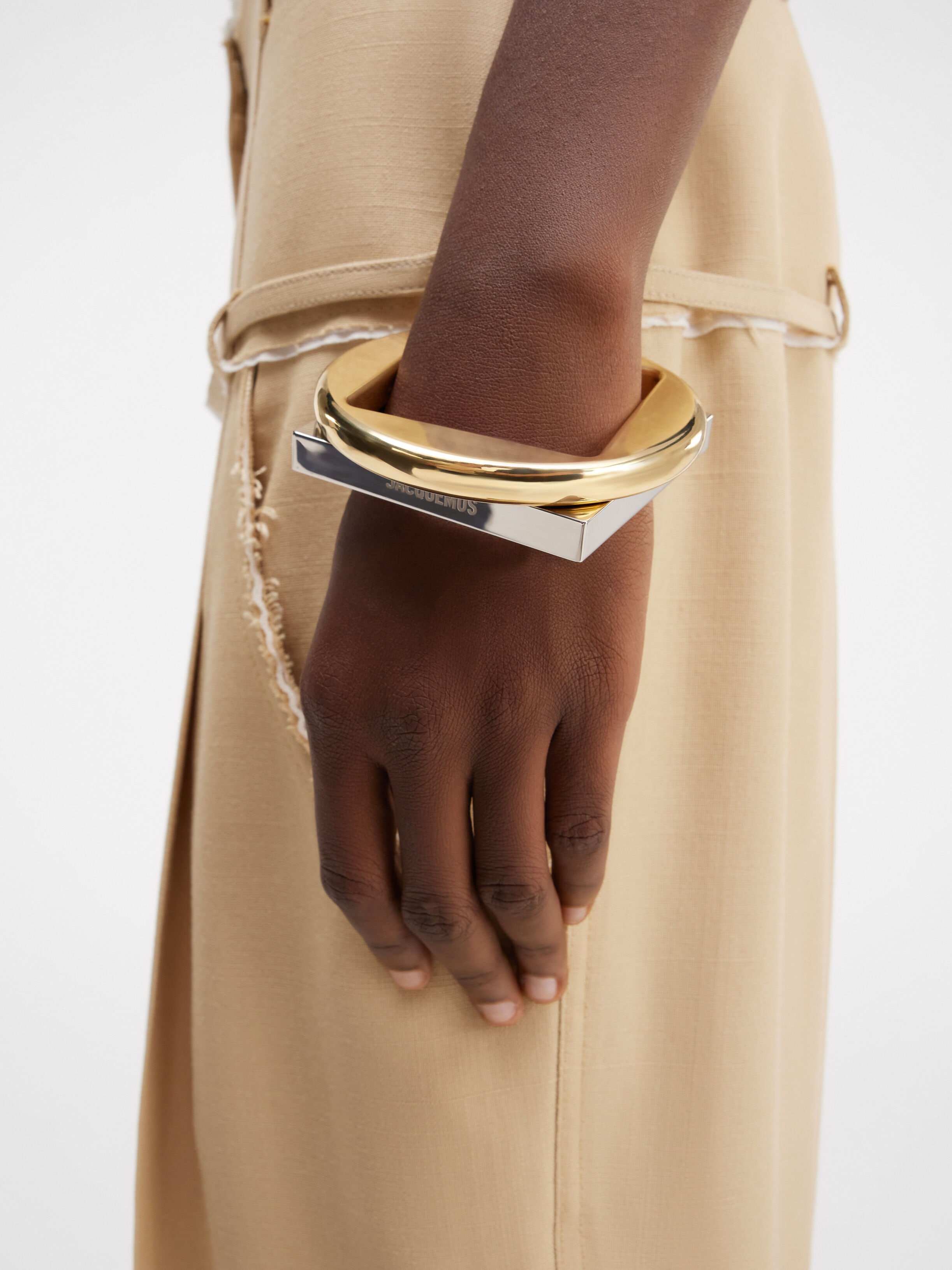 Les bracelets rond carré