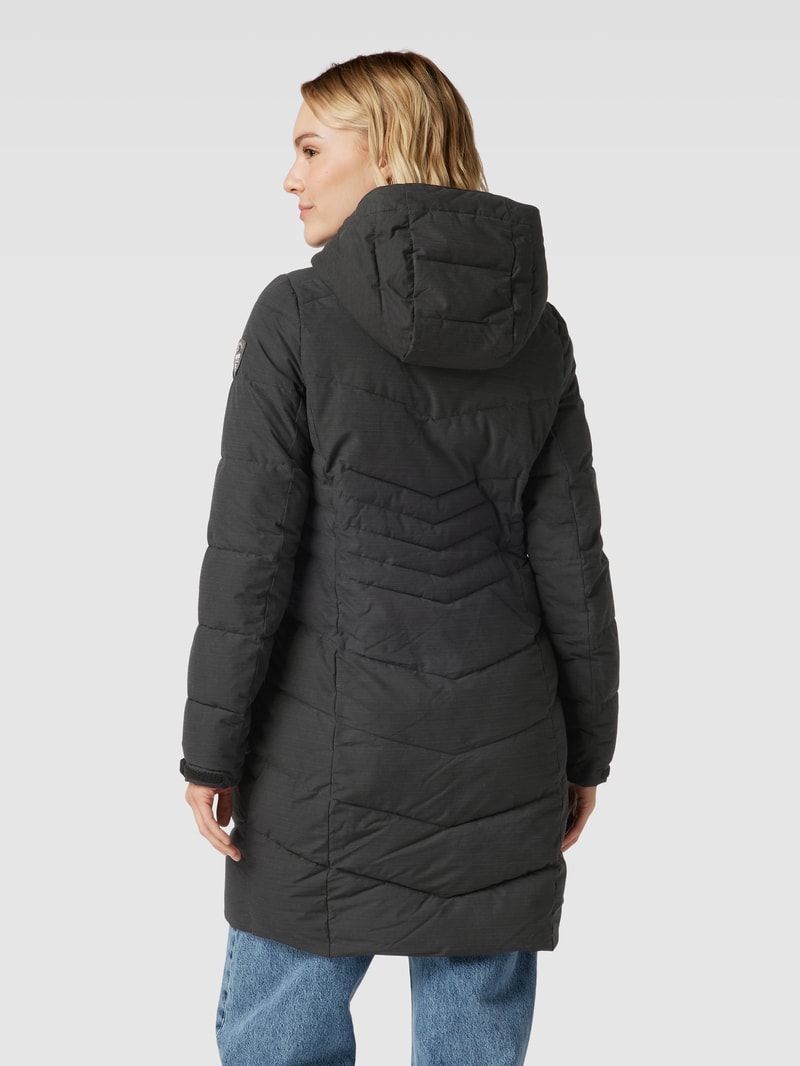 Steppjacke in Überlänge in schwarz