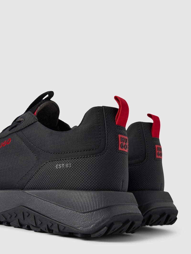 Sneaker mit Label-Details Modell 'Kane' in schwarz