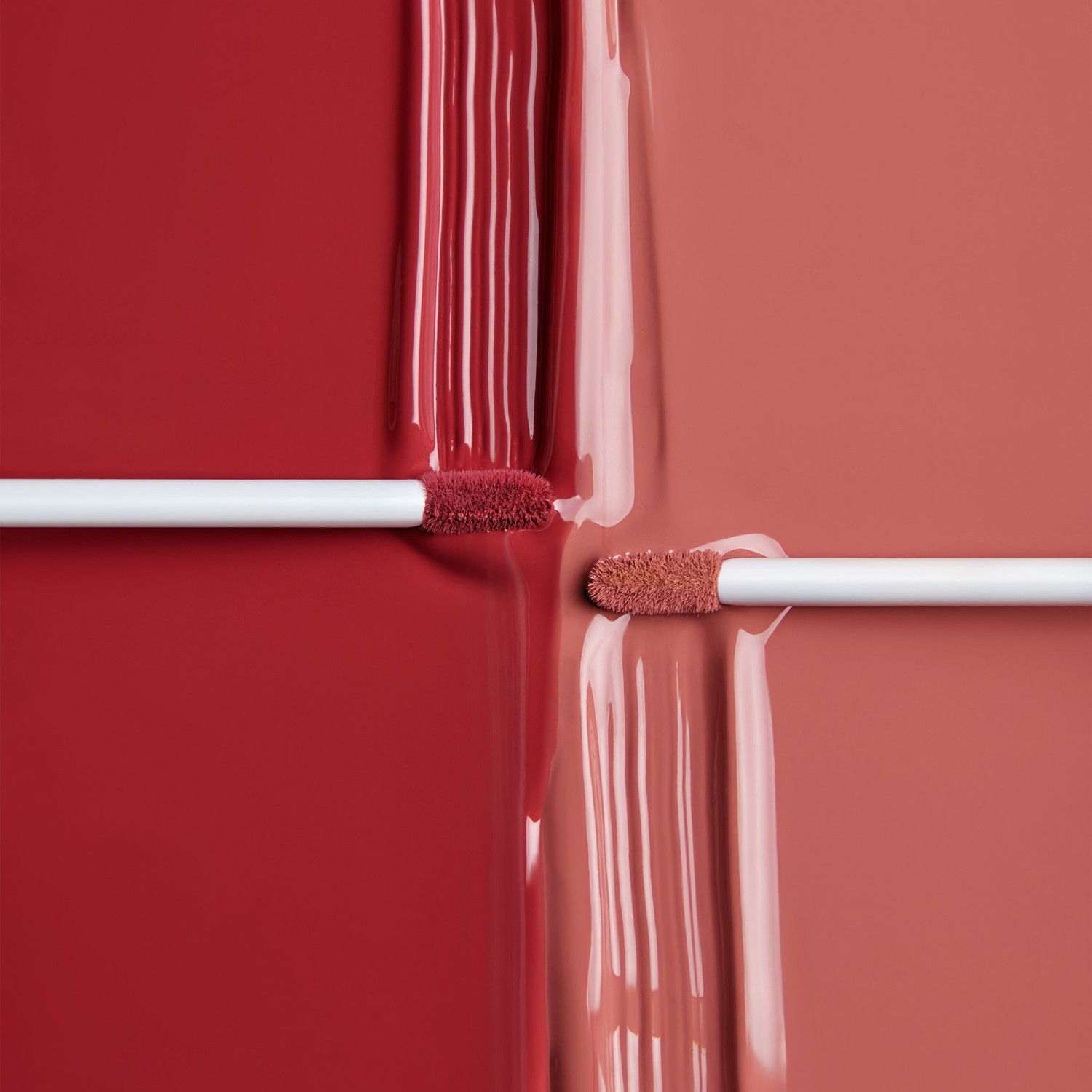 Lac de buze strălucitor KYLIE COSMETICS