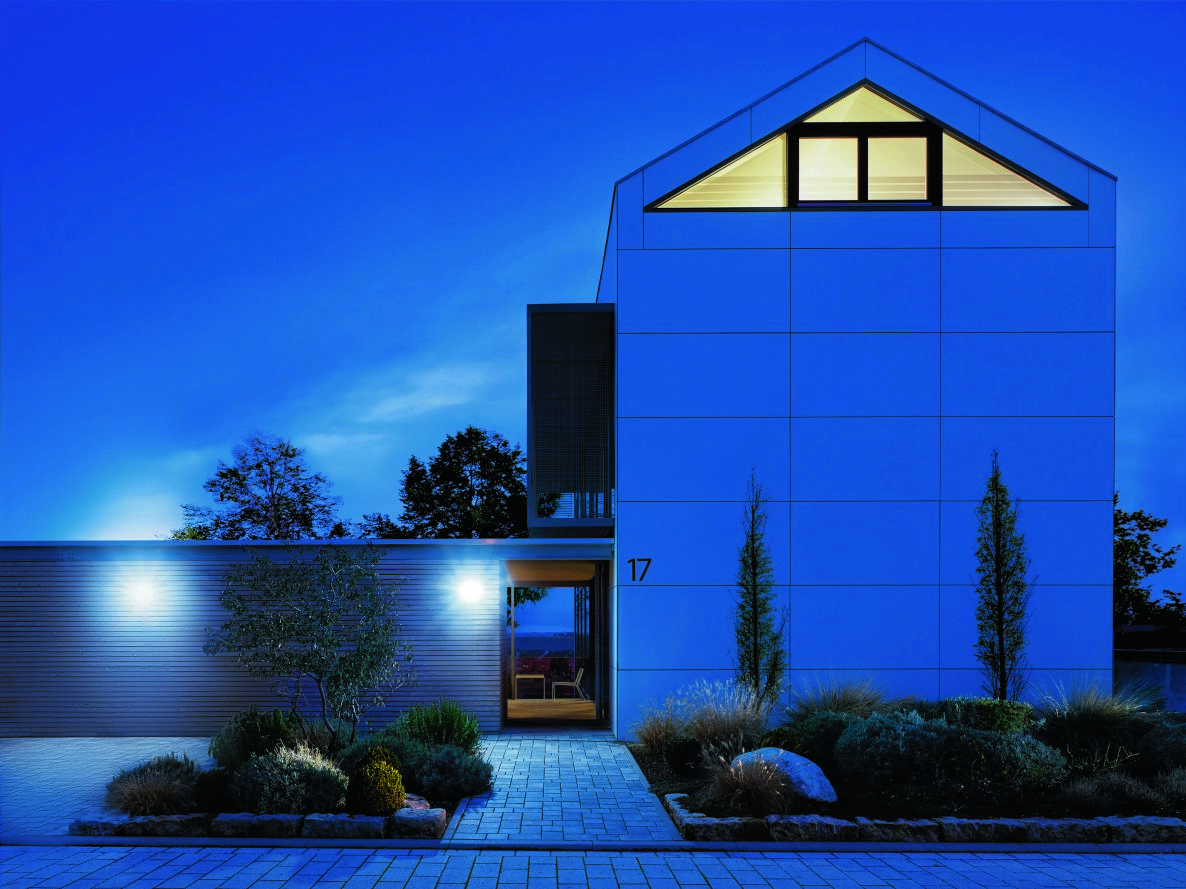 Steinel 033071 Reflektor LED XLED Home 2 czarny