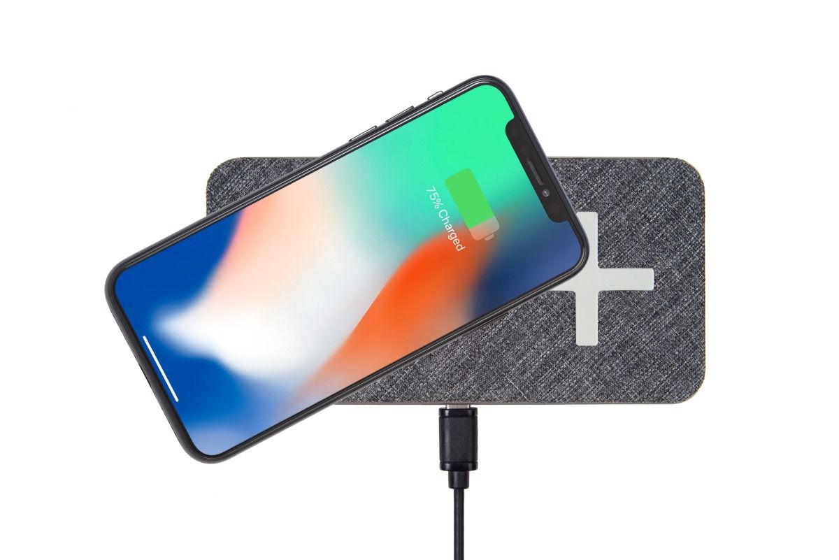 Xtorm 10 Watt QI Wireless Dual Charging Pad