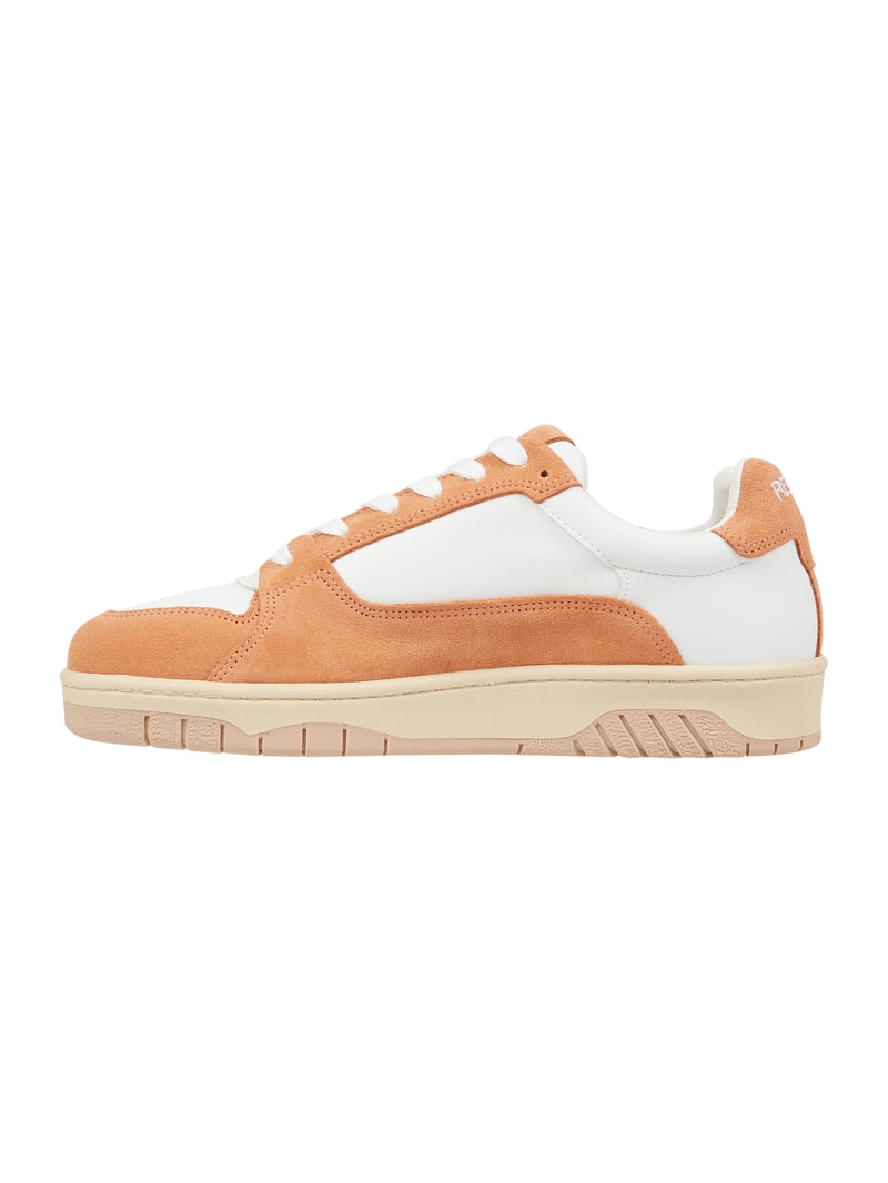 Sneaker mit Label-Details in altrosa