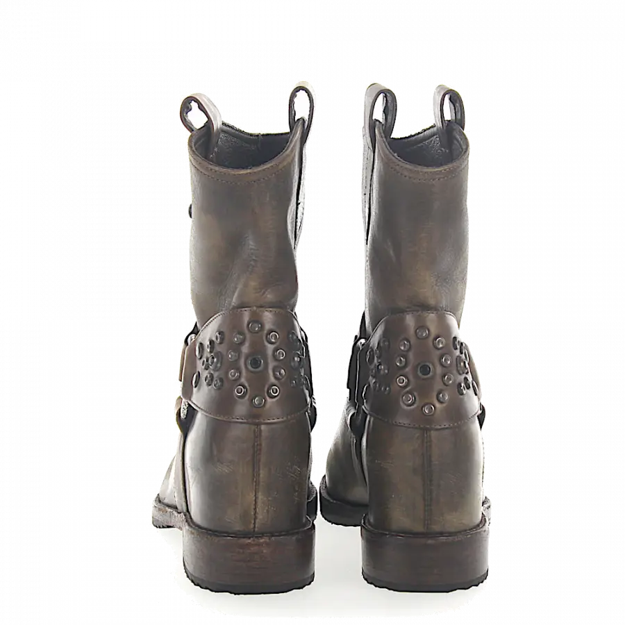ROSS B. - Cowboy-/ Bikerstiefeletten Kalbsleder Nieten Zierriemen taupe - grau