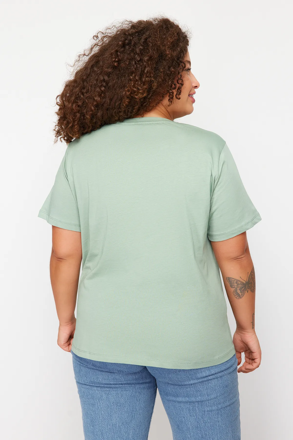 Trendyol Curve  Große Größen in T-Shirt - Grün - Boyfriend