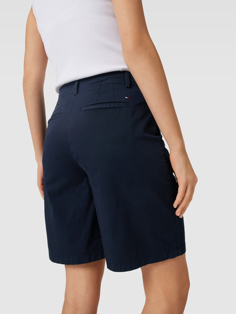 Chino-Shorts mit Label-Stitching in marineblau