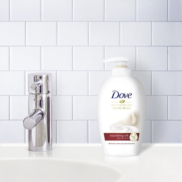 Dove Fine Silk Nourishing -käsisaippua 250ml