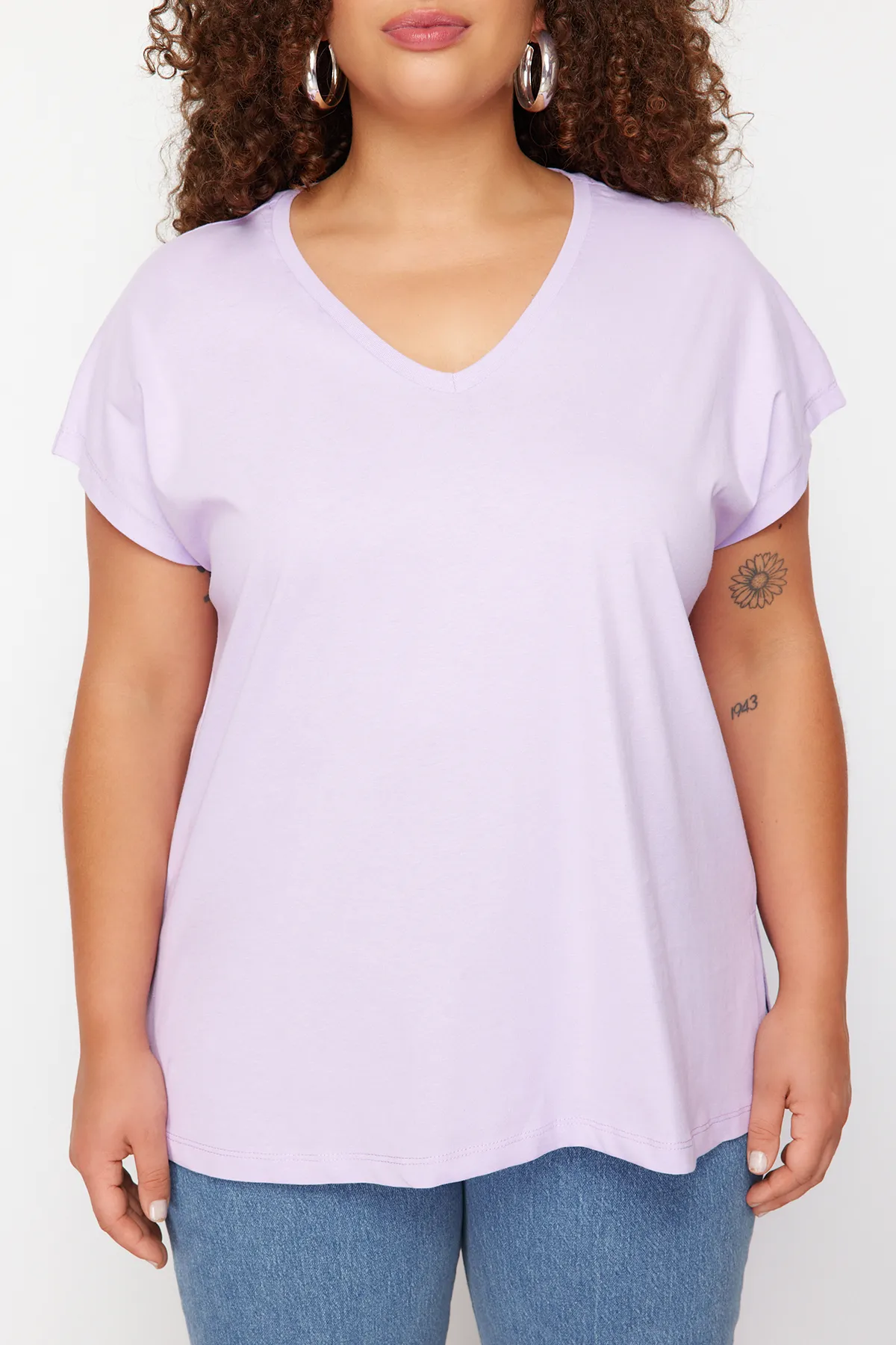Trendyol Curve  Große Größen in T-Shirt - Lila - Boyfriend
