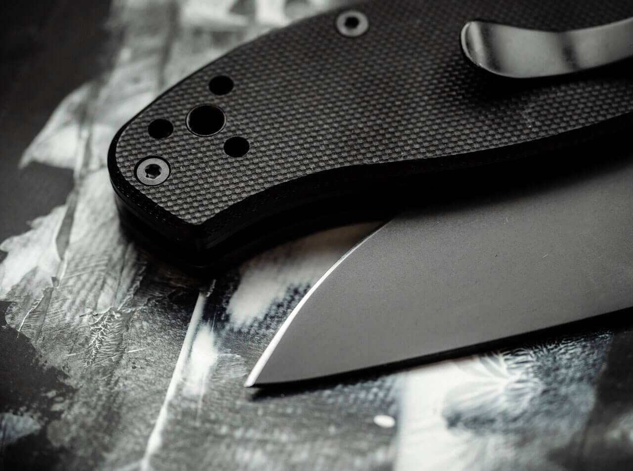 Tenacious Black Plain