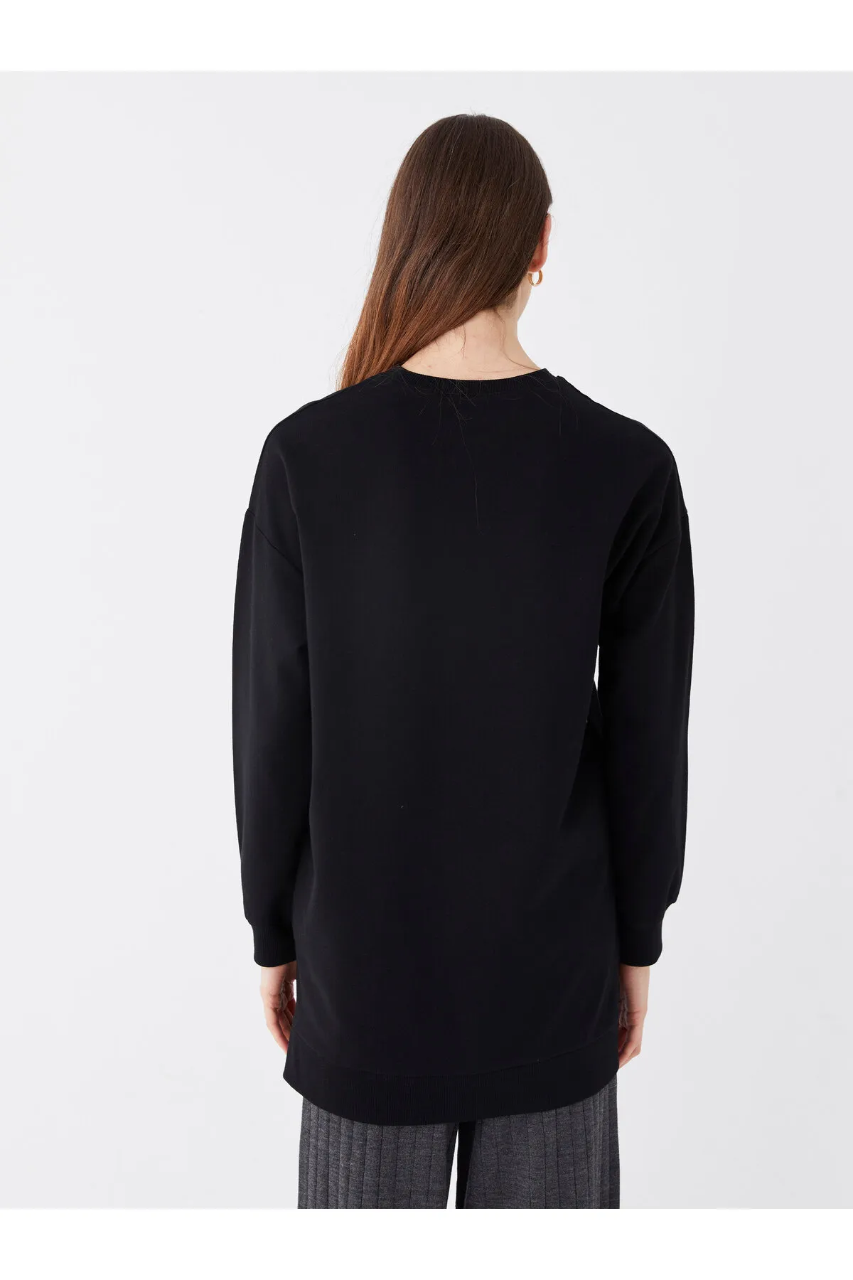 LC Waikiki  Bedruckte Langarm-Sweatshirt-Tunika für Damen mit Rundhalsausschnitt