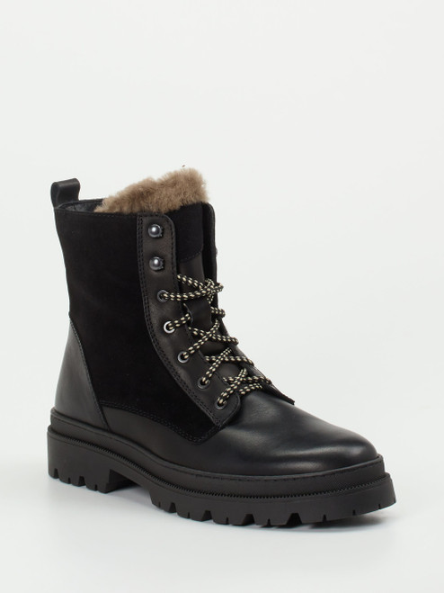 Boots-48010090555 Ralph Harrison Country