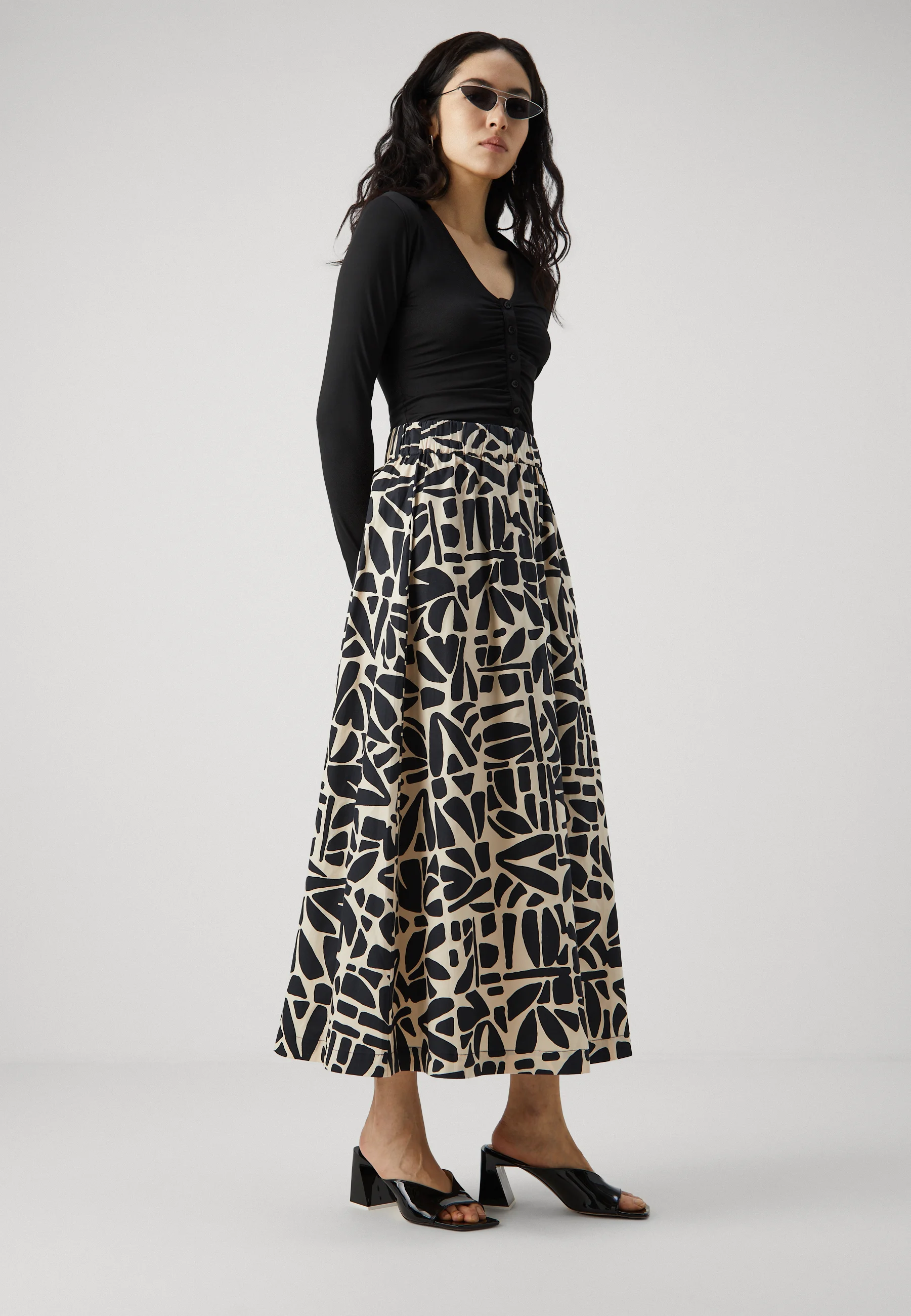ONLY Tall ONLTOMIA BERRY FALDA LARGA CON ESTAMPADO - Falda plisada