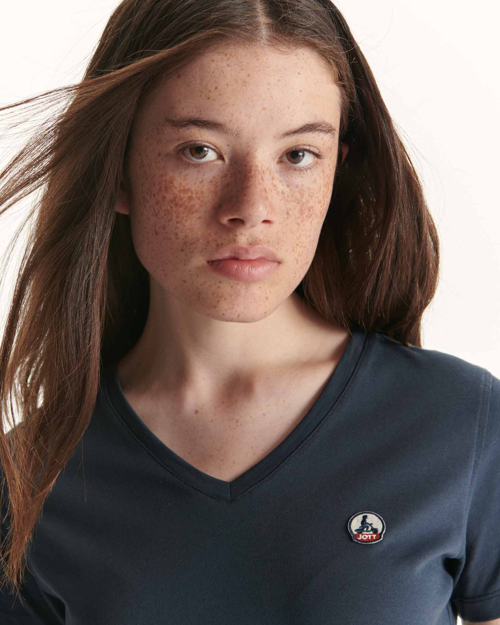 T-shirt uni col V femme en coton biologique Marine Cancun