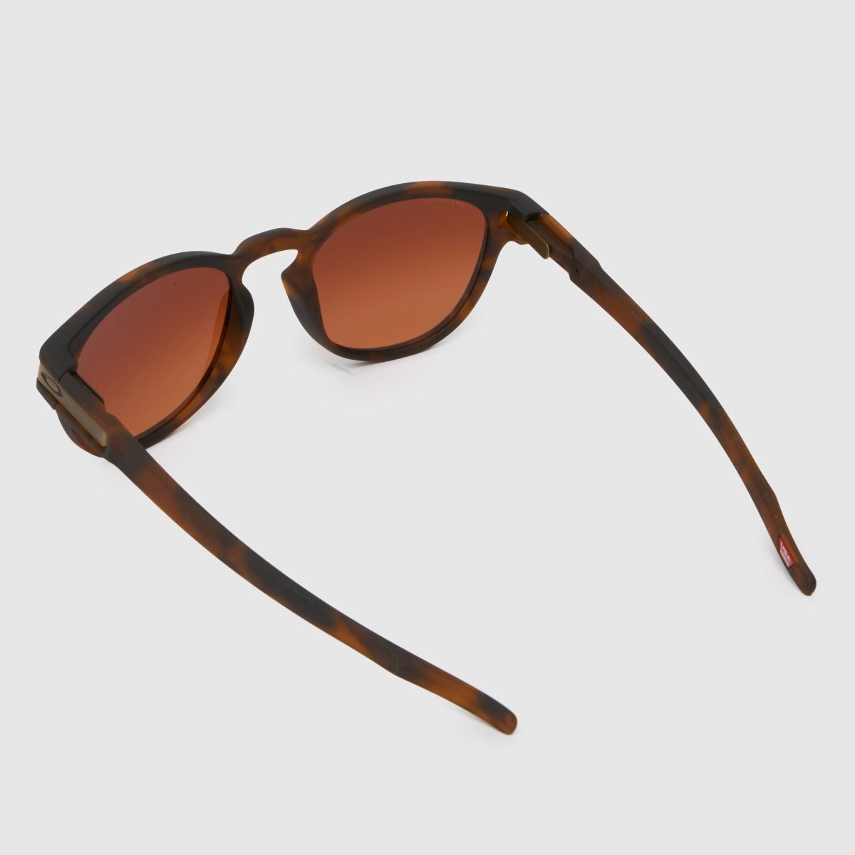 Oakley bruna solglasögon med spärr