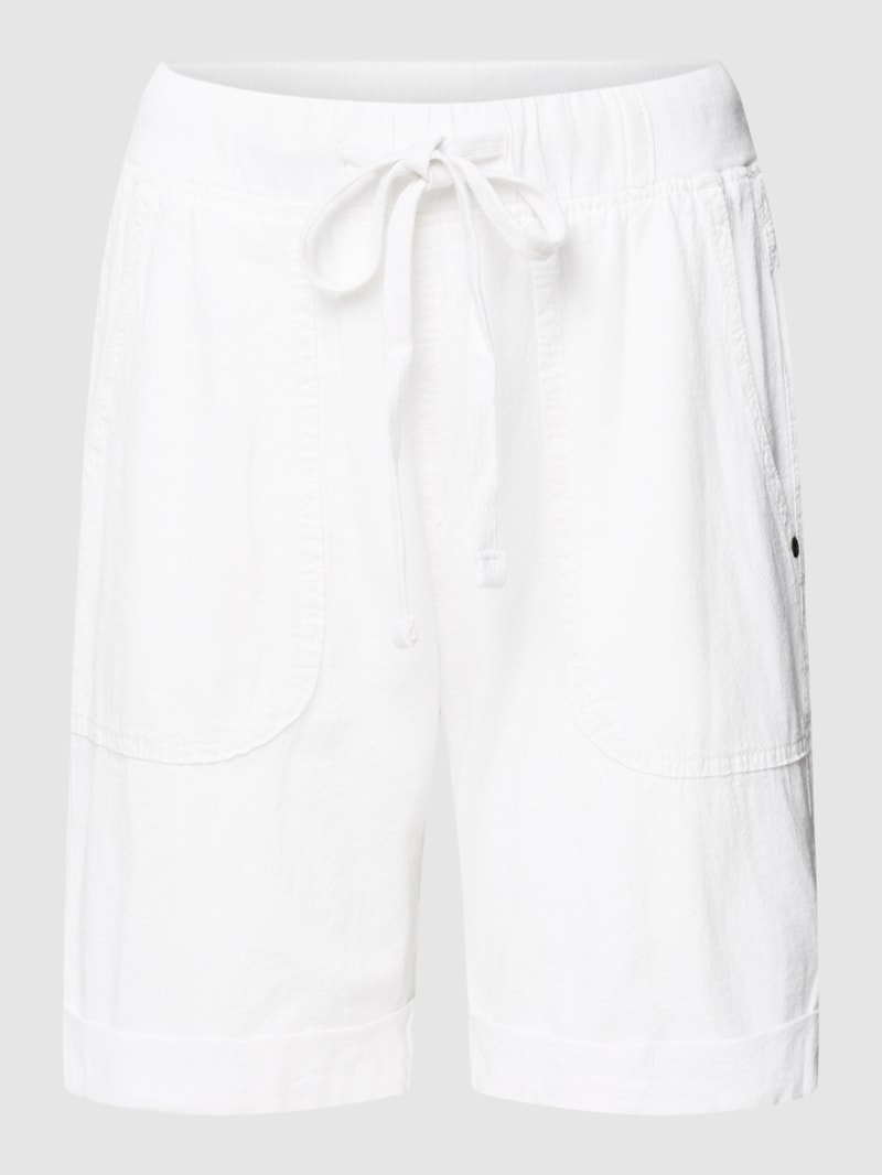 Shorts mit Eingrifftaschen Modell 'KANAYA' in weiß