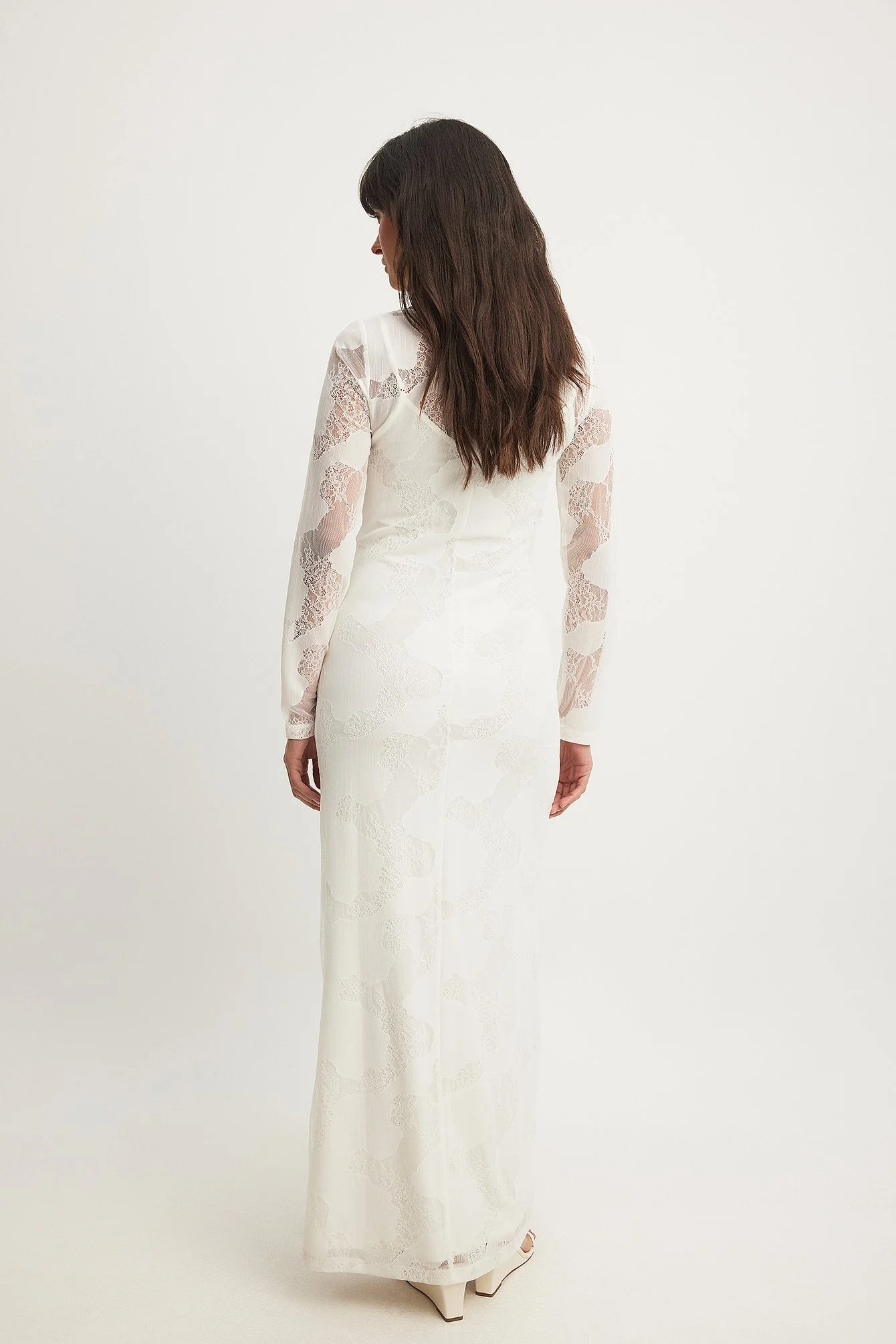 Durchscheinendes Maxikleid