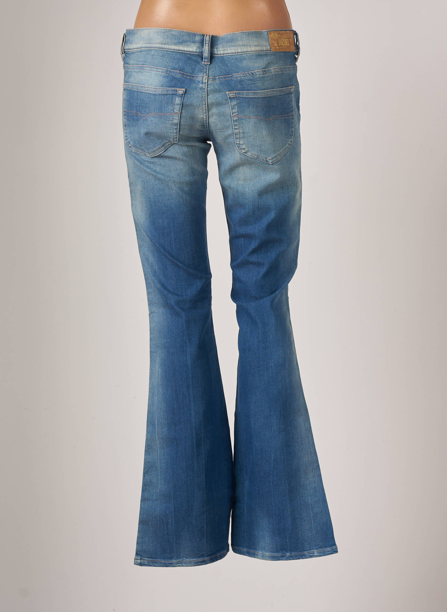 Diesel Jeans Bootcut Femme couleur bleu