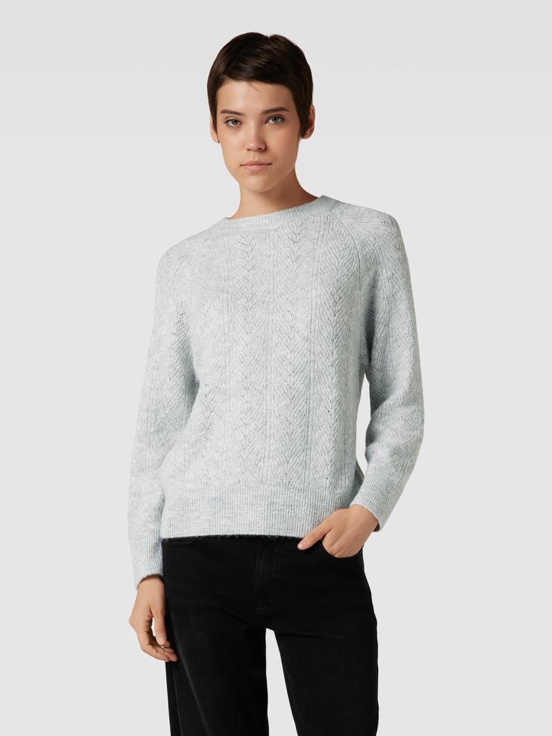 Strickpullover mit Effektgarn in silber