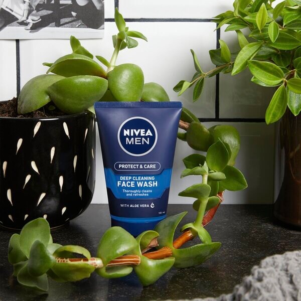 NIVEA Men Protect & Care atsvaidzinošais sejas mazgāšanas līdzeklis 100ml