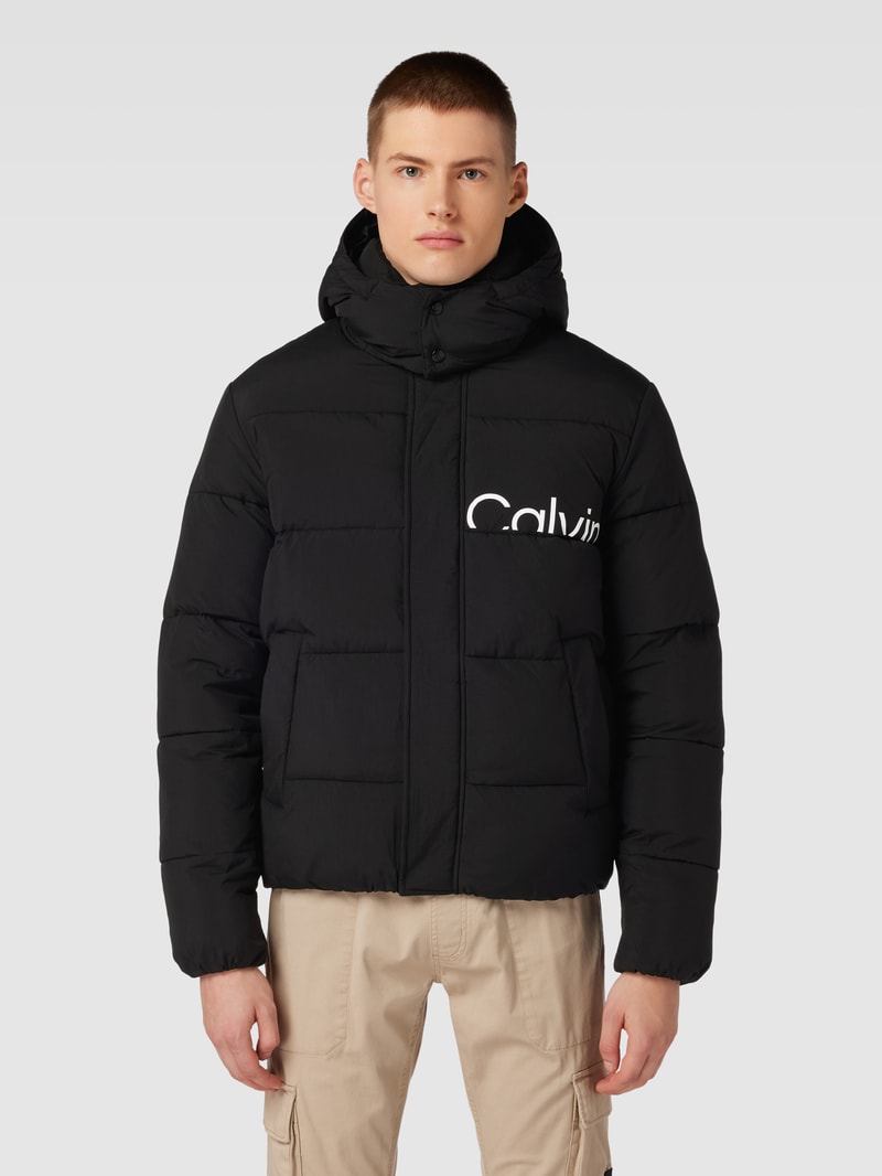 Jacke mit Label-Print in black
