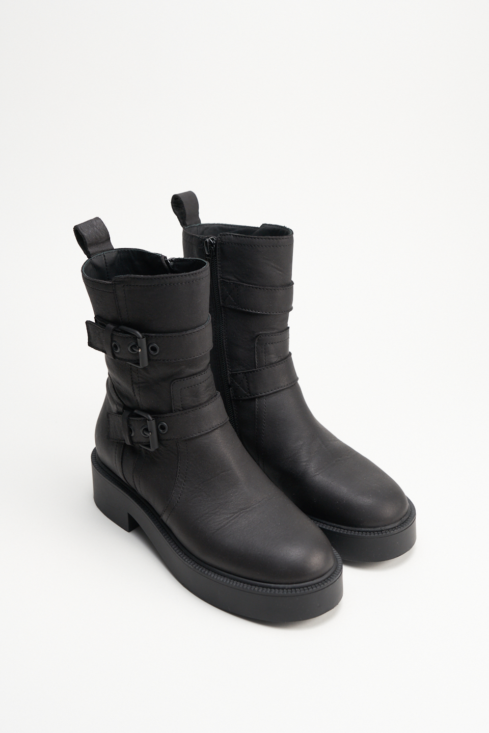 CPH641 washed vitello black
