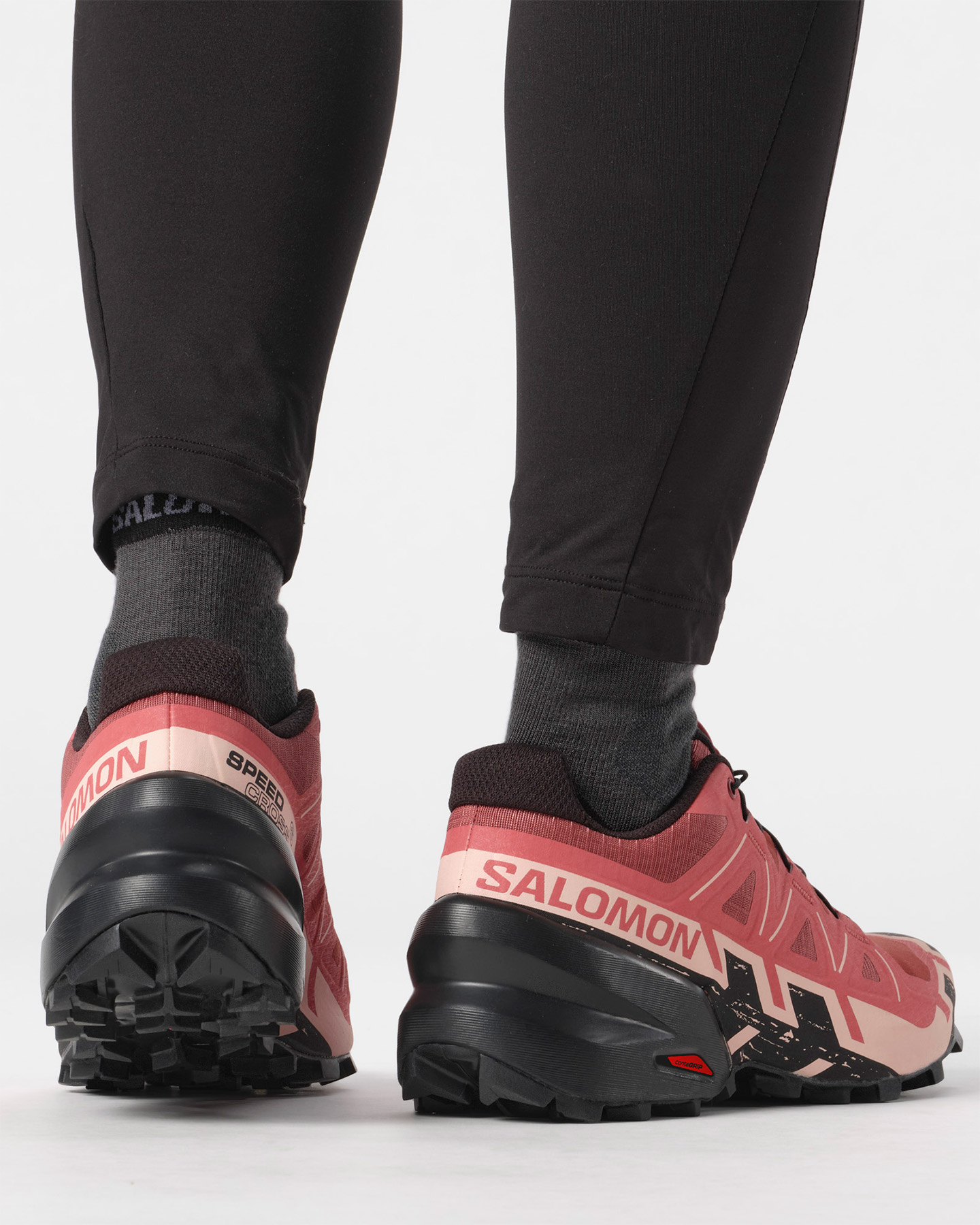 Trailové topánky Salomon Speedcross 6 W L47301100