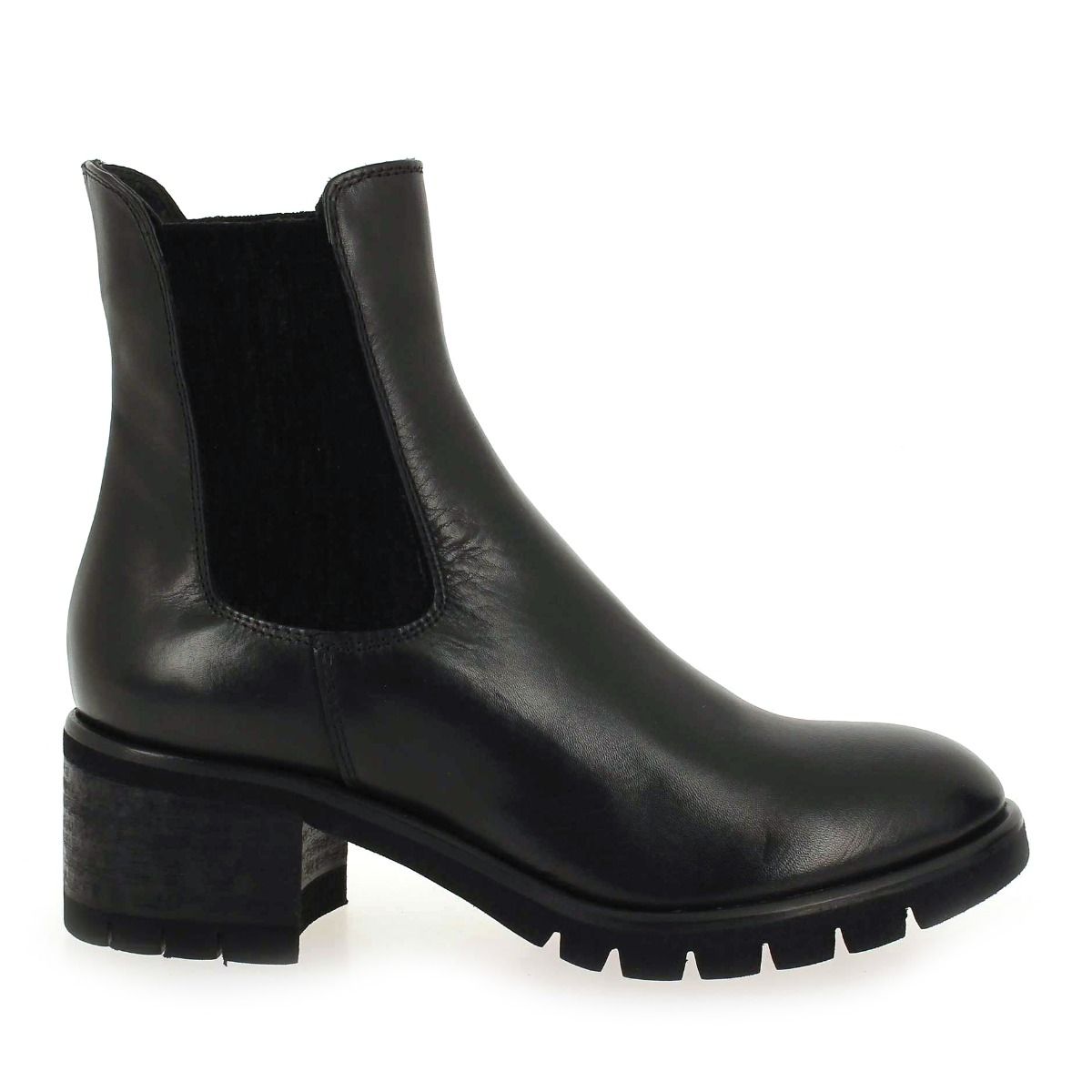 Julie Dee  IV046 - Noir