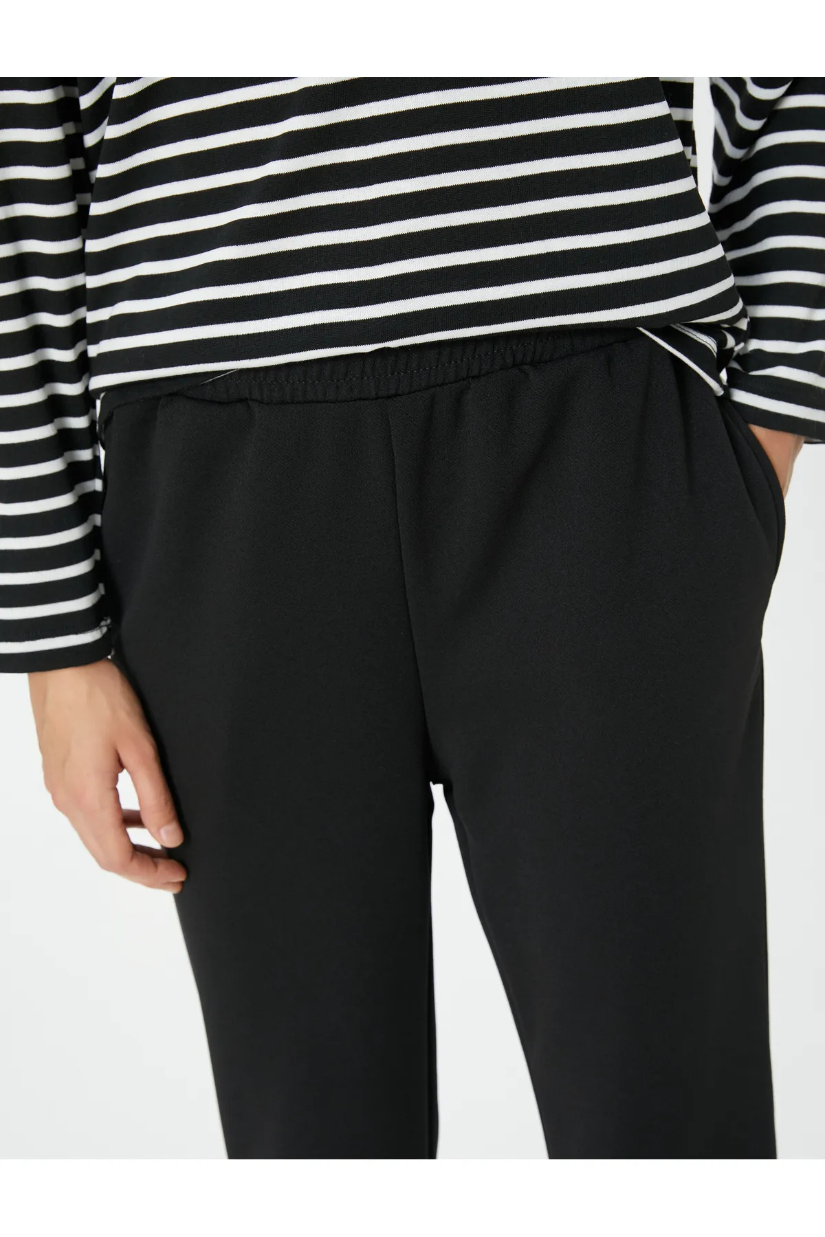 Koton  Jogger-Jogginghose mit geripptem Taschendetail