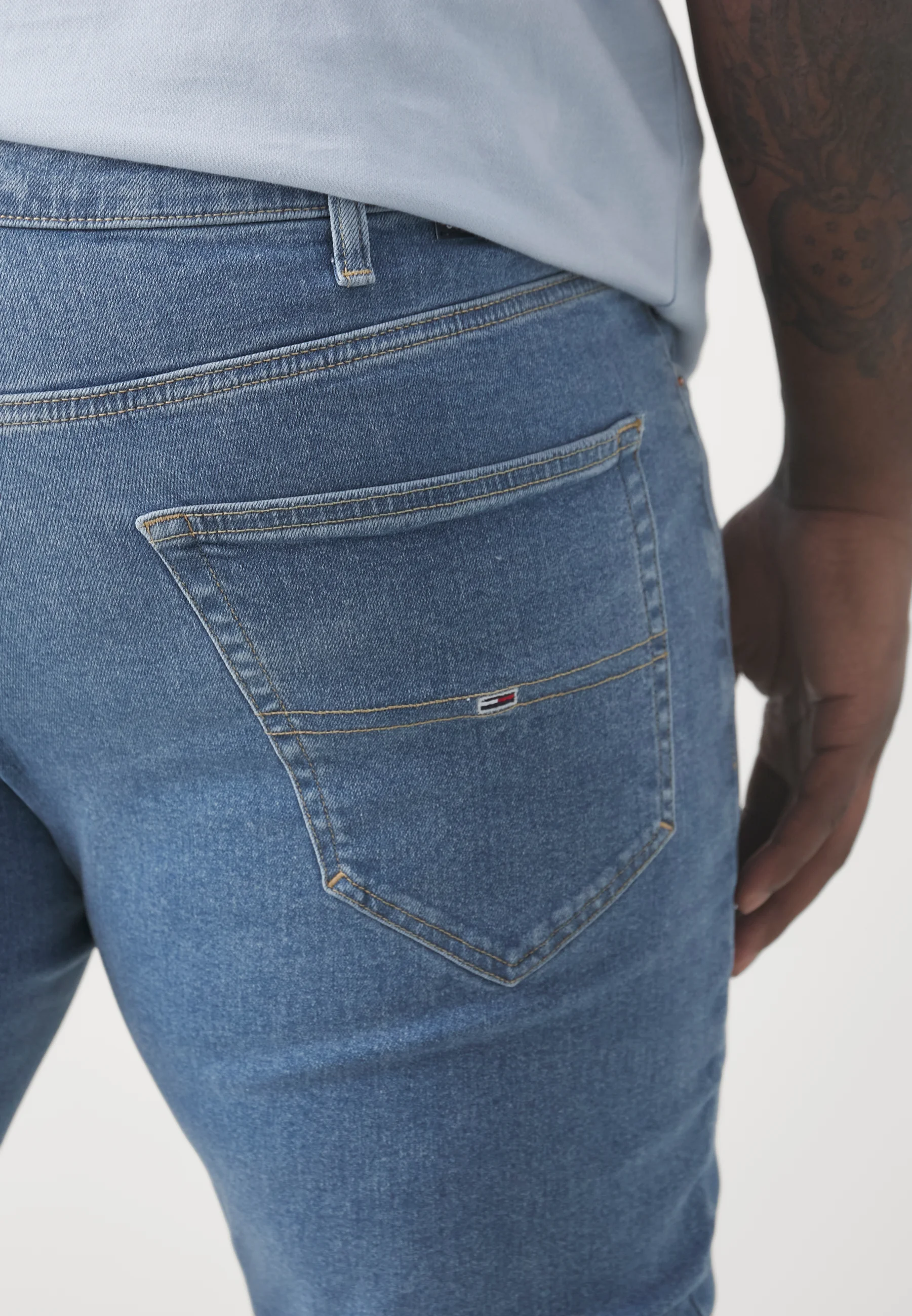 Tommy Jeans SCANTON - Vaqueros ajustados