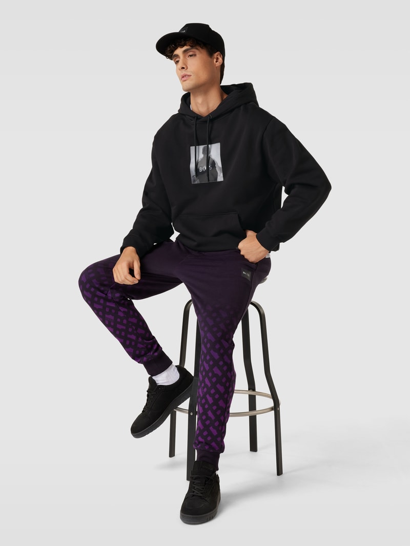 Hoodie mit Foto-Print Modell 'KHABY' in schwarz