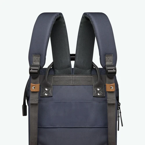 Adventurer Medium Backpack, Dark Grey