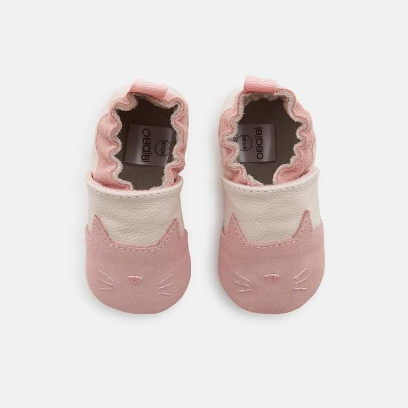 Chaussons cuir Premiers Pas roses naissance