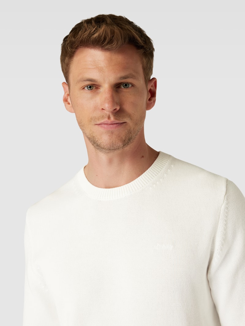 Strickpullover mit Label-Stitching in offwhite