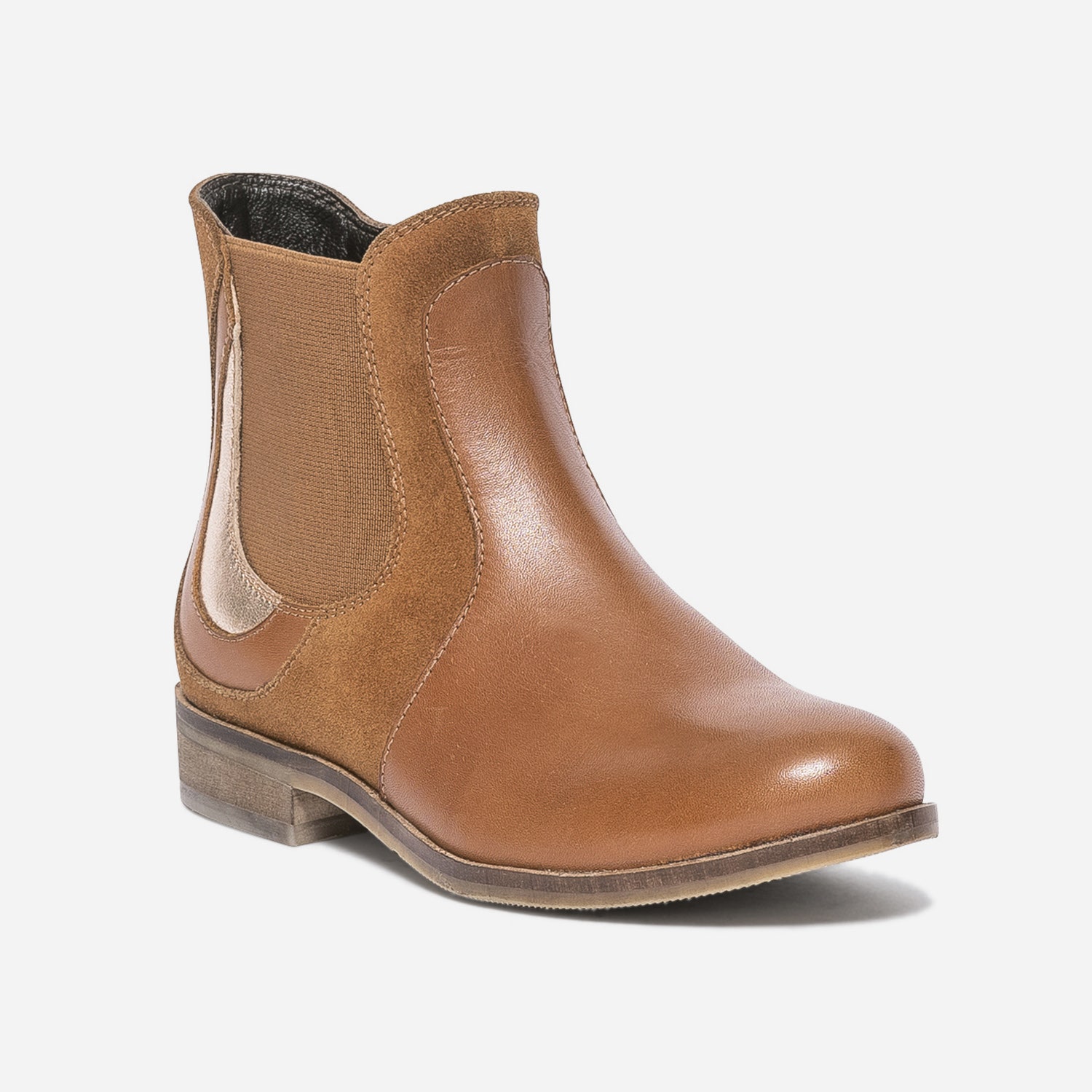 Boots camel en cuir à détails cuivrés