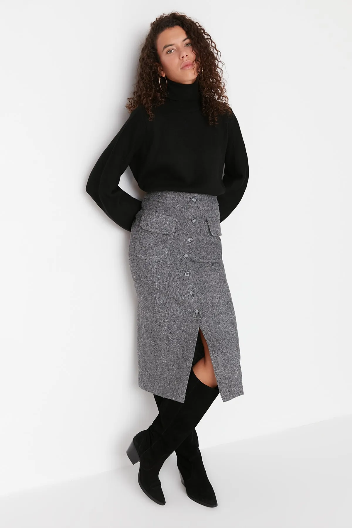 Trendyol Collection  Grauer Midi-Webrock aus Stoff mit Knopfleiste und Taschendetails TWOAW23ET00323