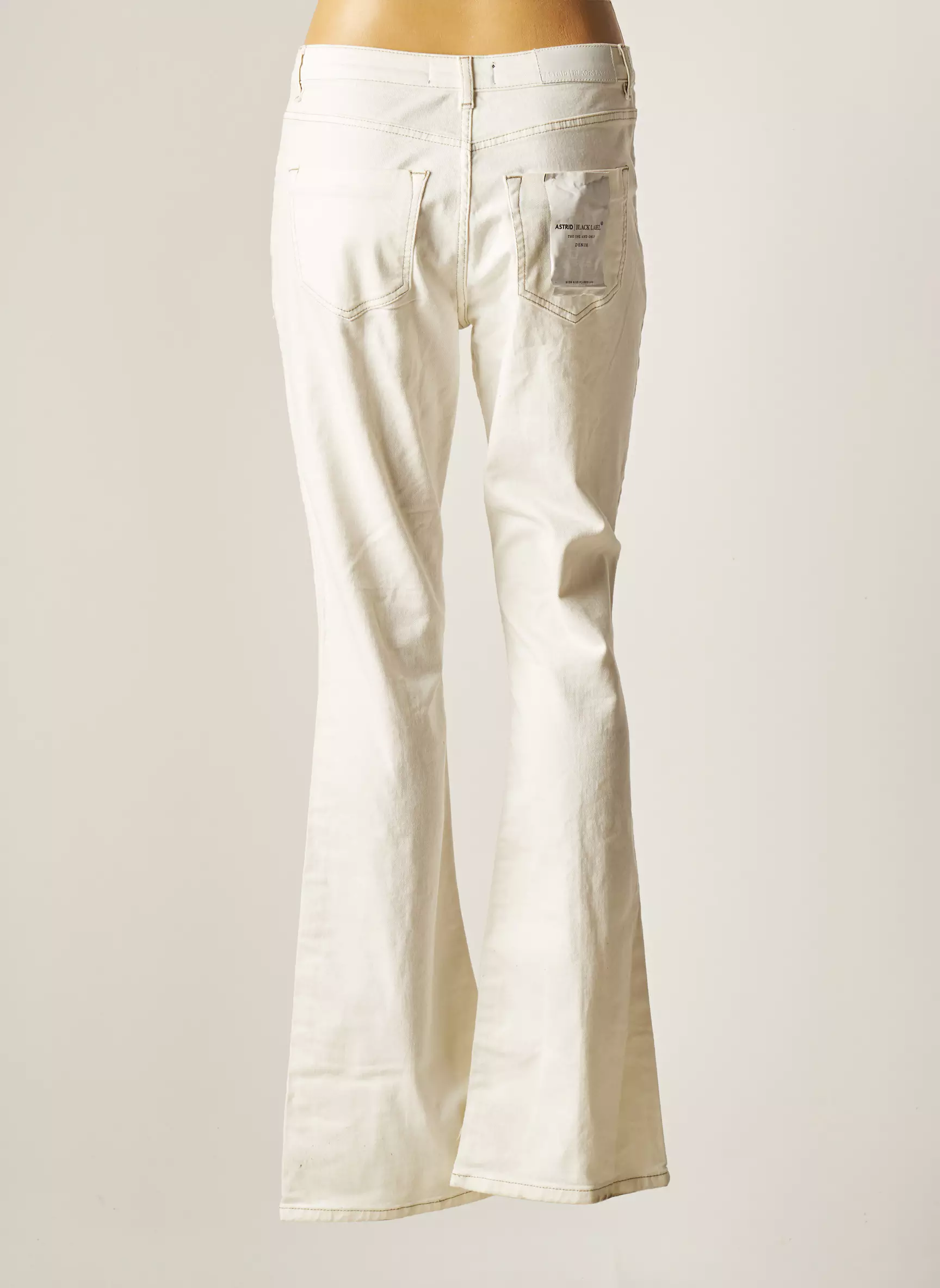 Astrid Black Label Jean Flare Femme couleur blanc