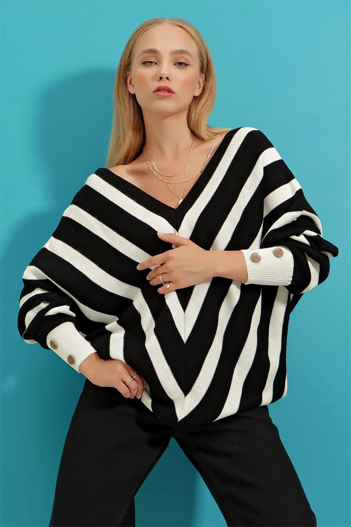 Trend Alaçatı Stili  Pullover - Schwarz - Regular Fit