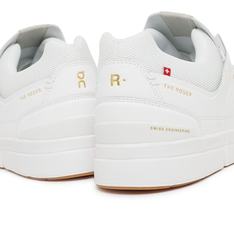ON The Roger Centre Court white/gum